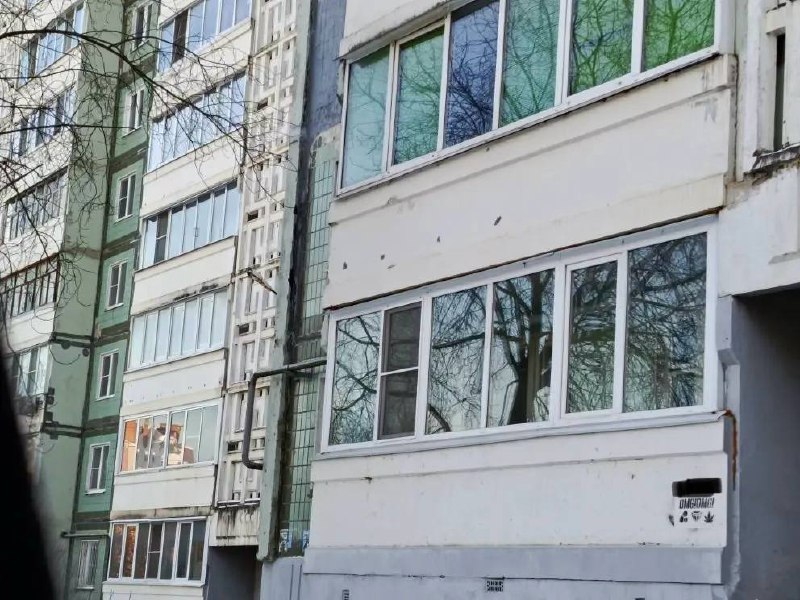 Обнинские жители вновь сообщают о рекламе наркомагазинов.

Объявления замечены в домах на Белкинс...