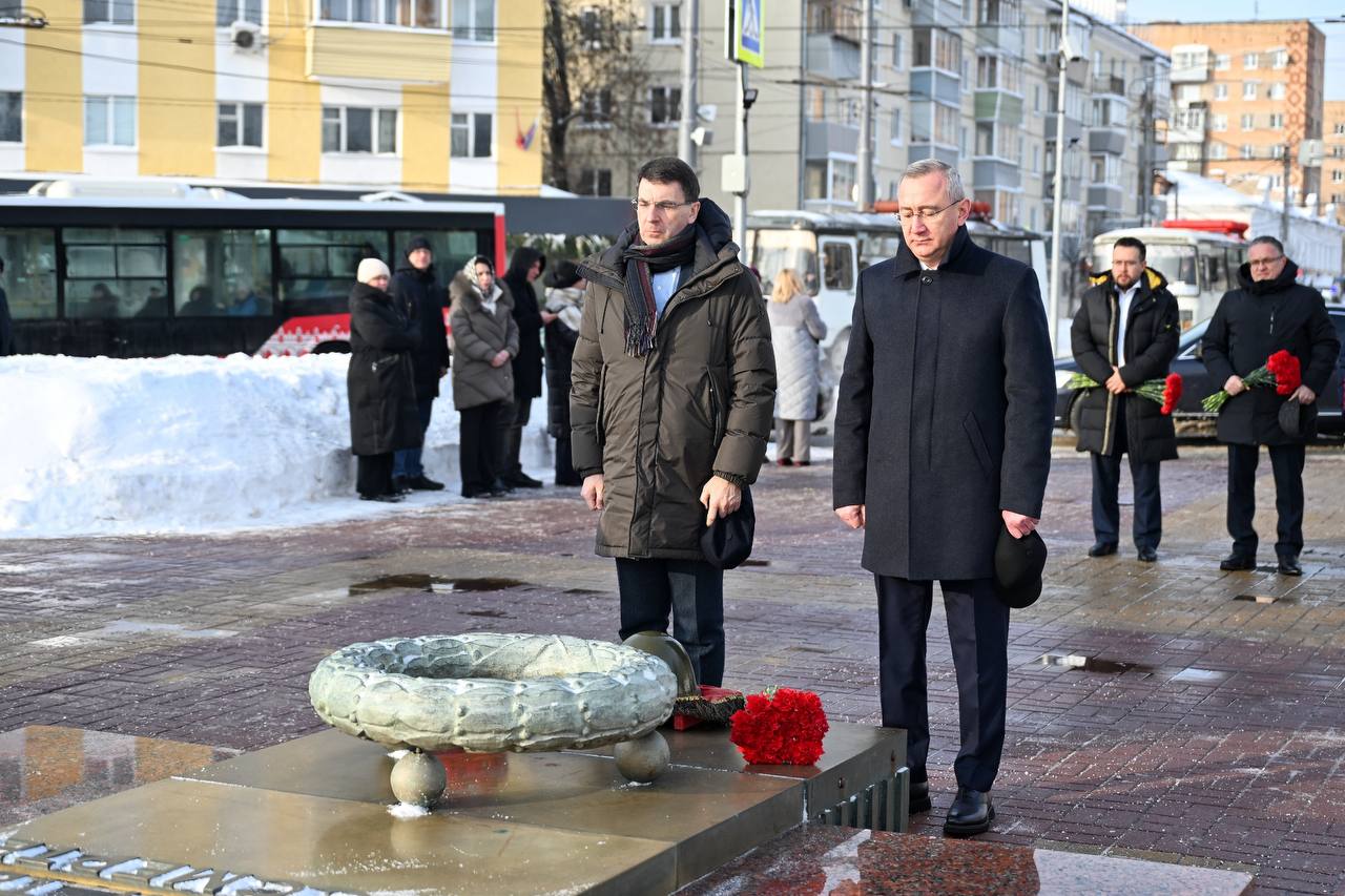 Полпред Президента РФ Игорь Щеголев посетил Калужскую область. Вместе с губернатором Владиславом ...