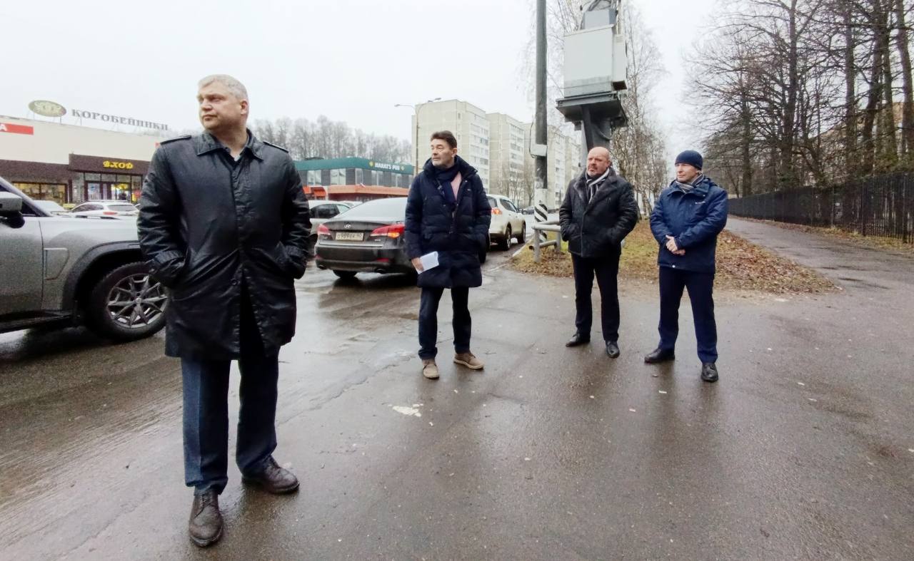 Свежую разметку на дорогах Обнинска смыло дождем! 

Сегодня состоялось выездное заседание депутат...